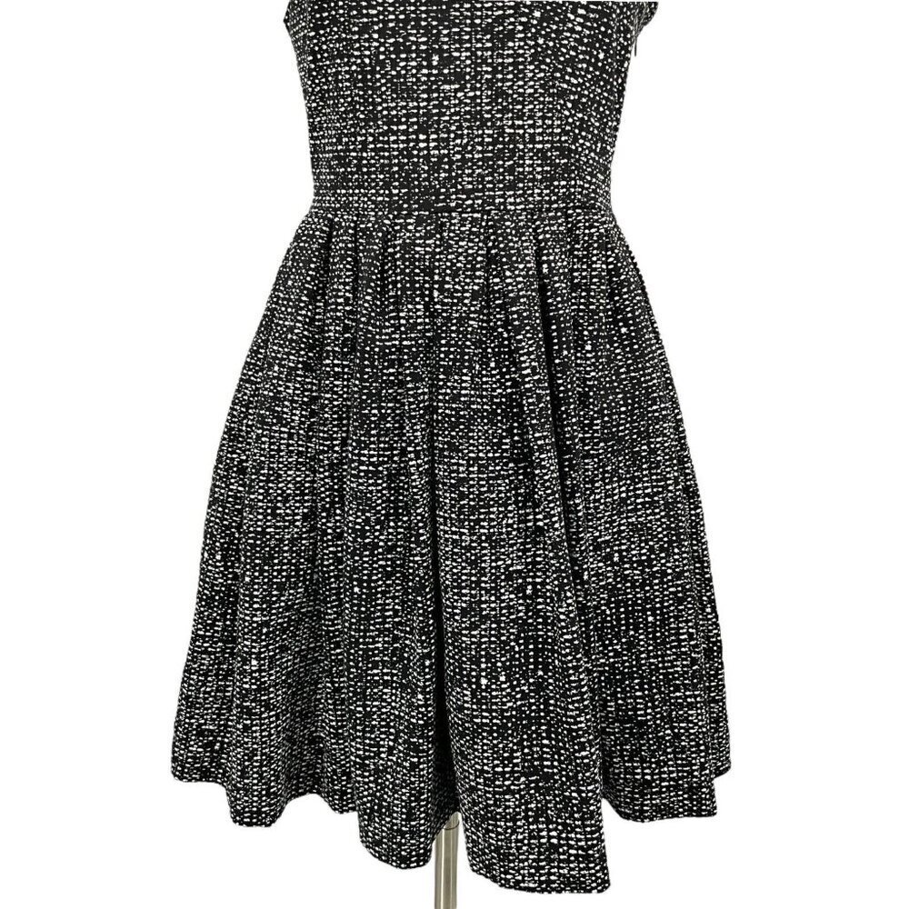 Cinq a Sept Pandora Cocktail Dress Size 6 Sleeveless Black Cutouts Pockets - Picture 4 of 15